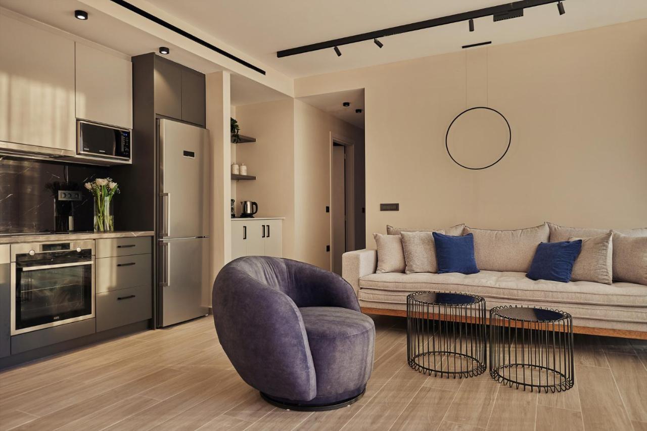 Althea Lavish Estate - & *